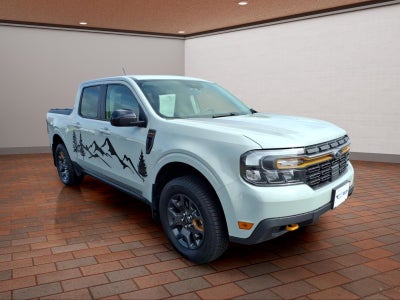 2024 Ford Maverick Lariat Tremor