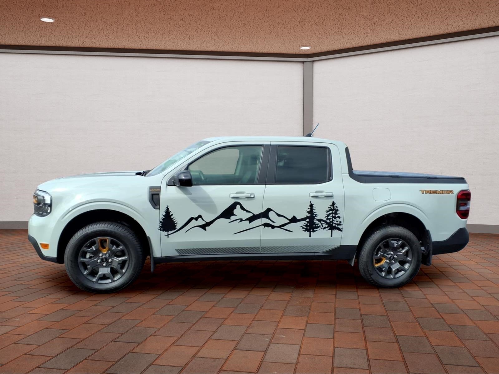2024 Ford Maverick Lariat Tremor