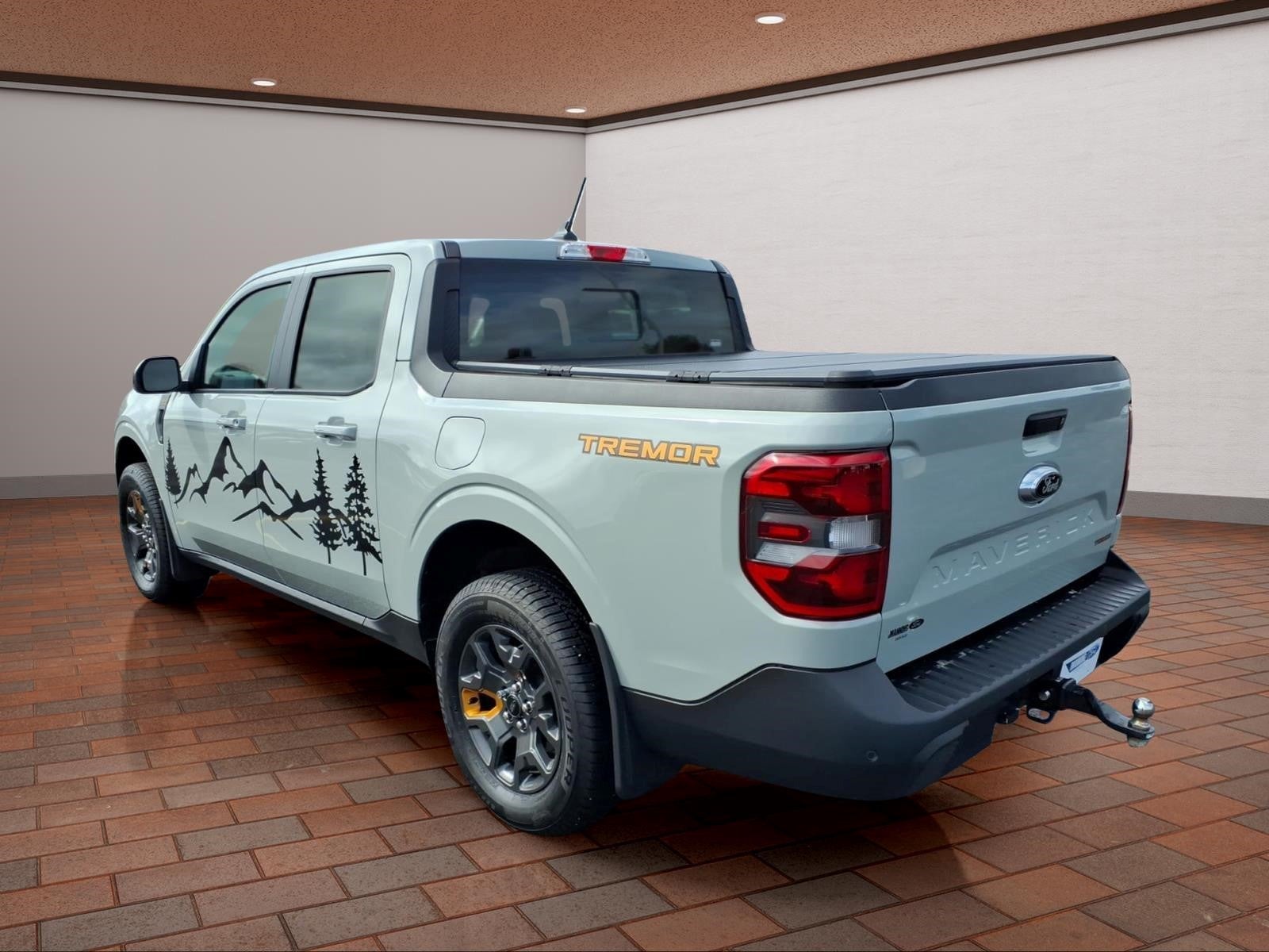 2024 Ford Maverick Lariat Tremor