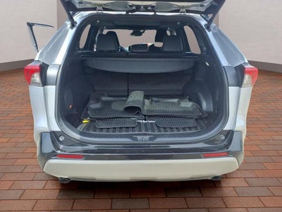 2024 Toyota RAV4 Hybrid XSE