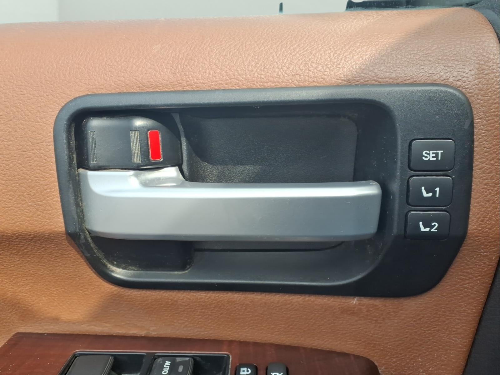 2016 Toyota Sequoia Platinum