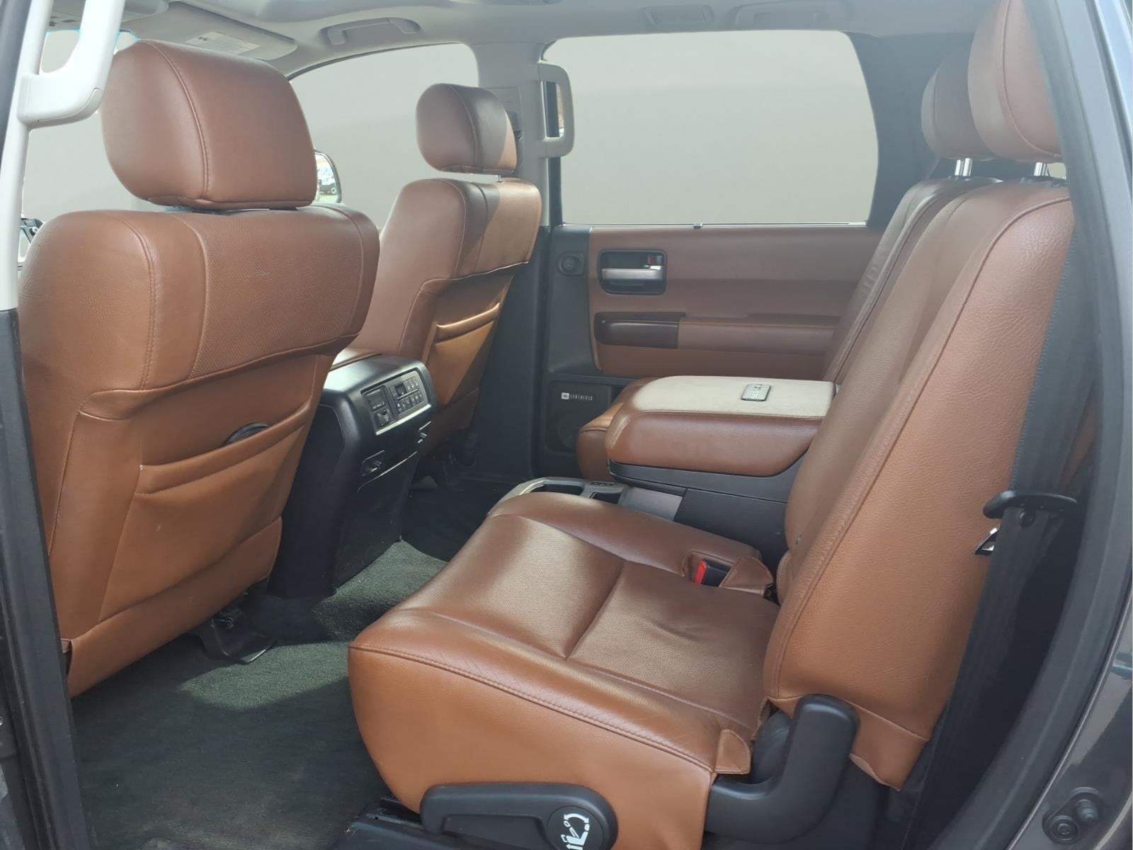 2016 Toyota Sequoia Platinum