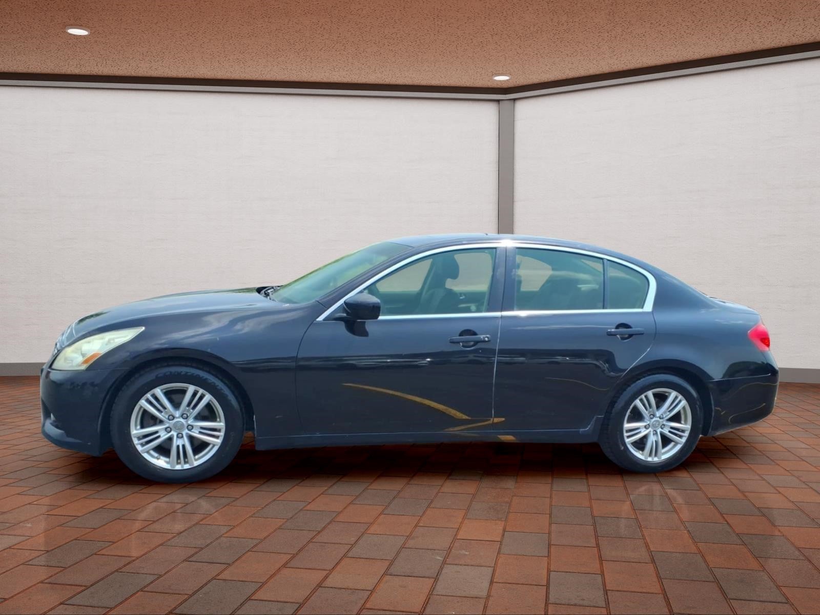 2013 INFINITI G37 Journey