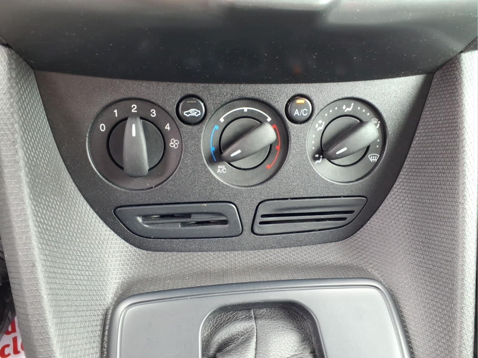 2015 Ford Transit Connect XL