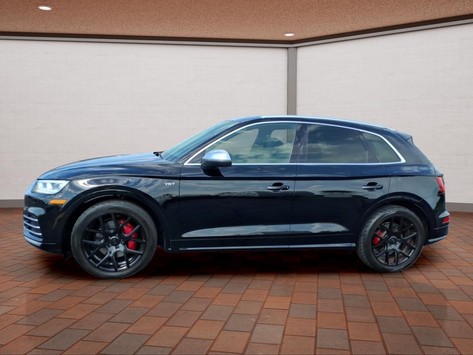 2018 Audi SQ5 3.0T Premium Plus quattro
