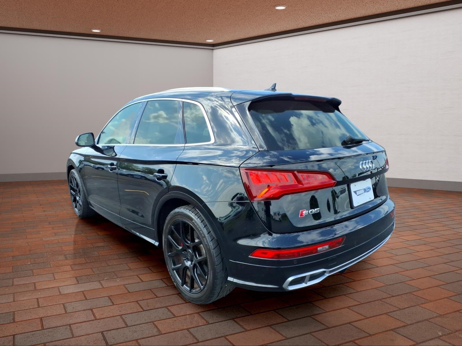 2018 Audi SQ5 3.0T Premium Plus quattro