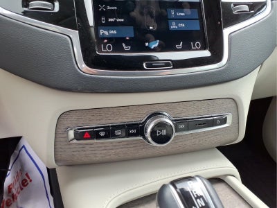2021 Volvo XC90 T6 Inscription