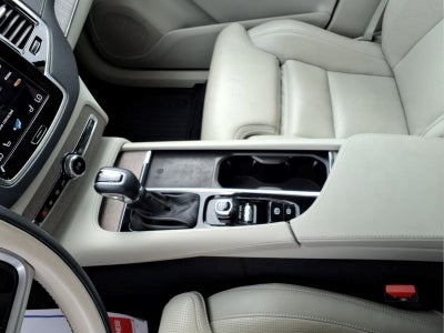 2021 Volvo XC90 T6 Inscription