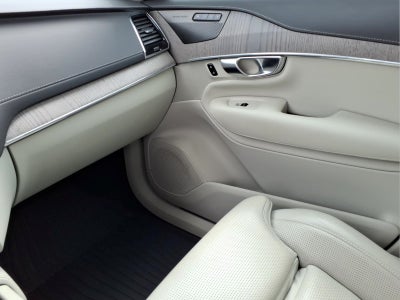 2021 Volvo XC90 T6 Inscription
