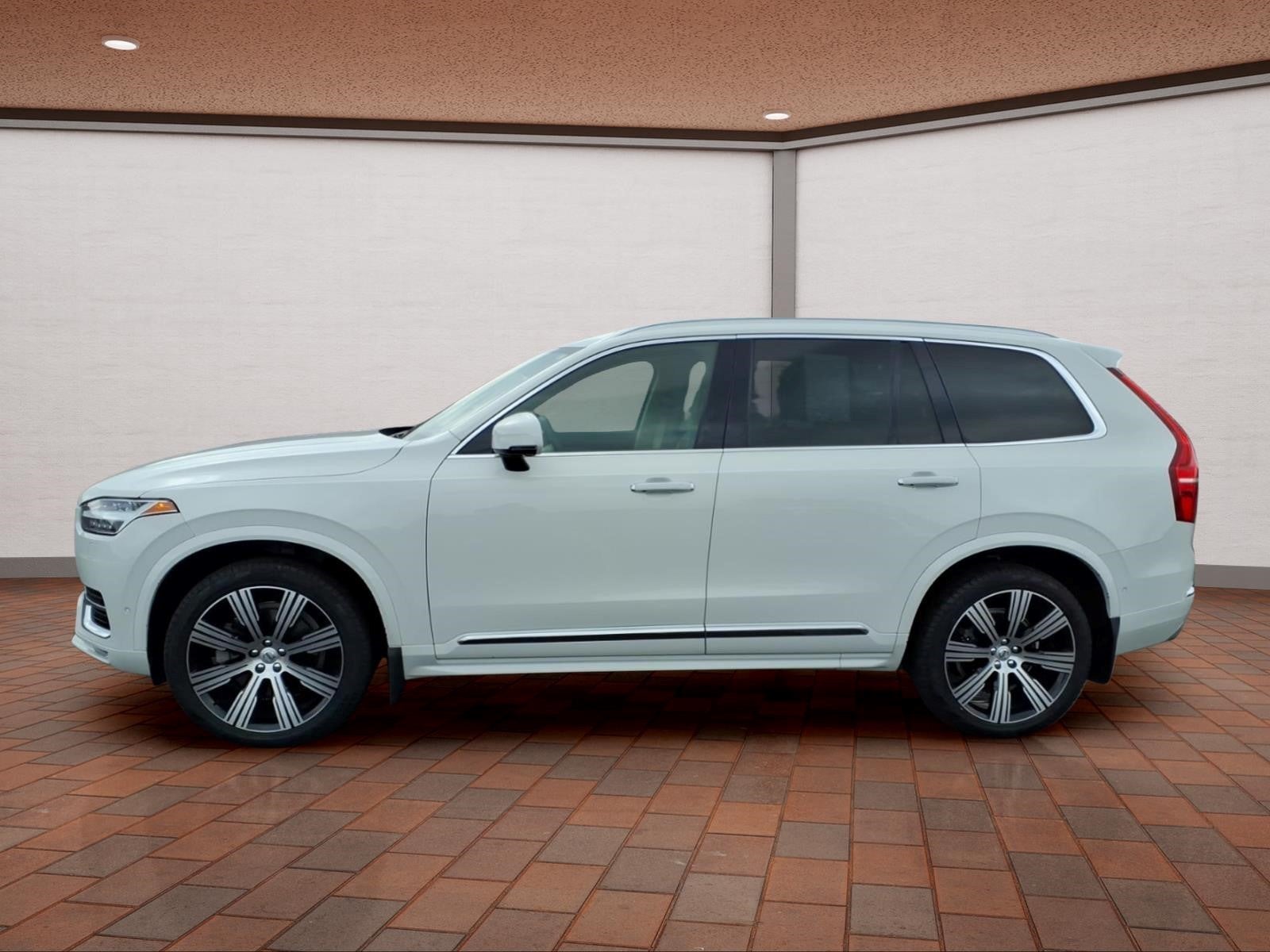 2021 Volvo XC90 T6 Inscription
