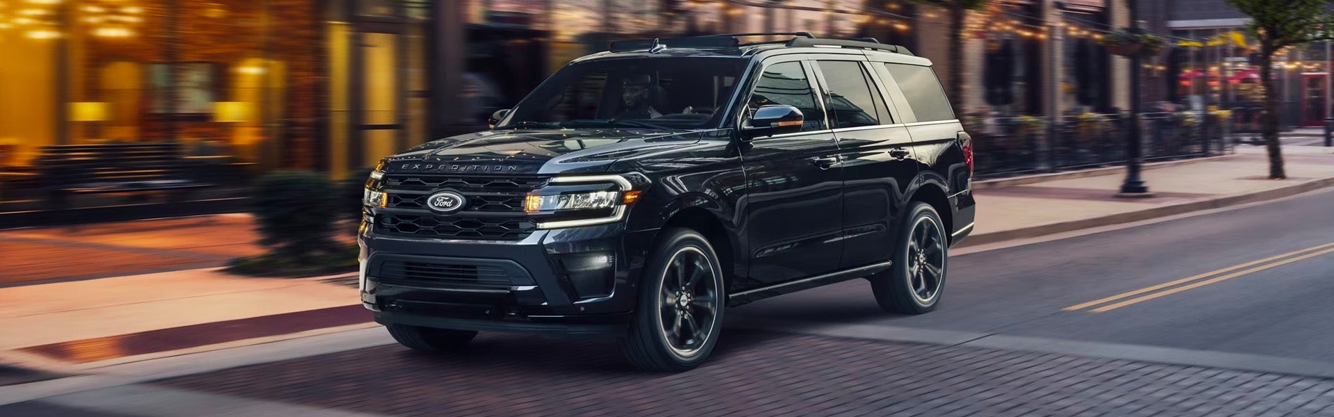 Brad Manning Ford Inc in De Kalb IL