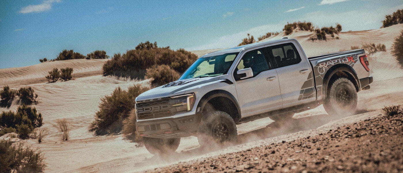 2026-Ford-F150-Offroading-in-Desert